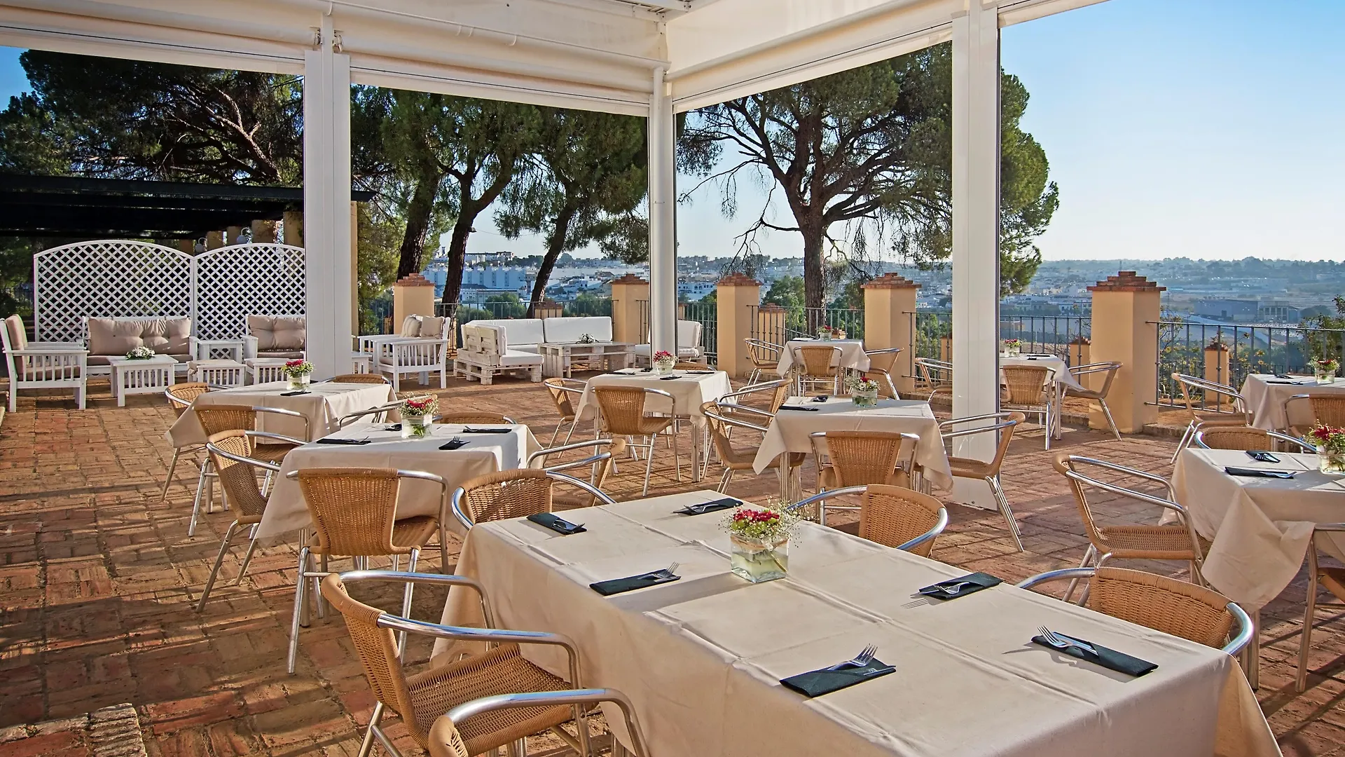 Hotel Oromana Alcala de Guadaira