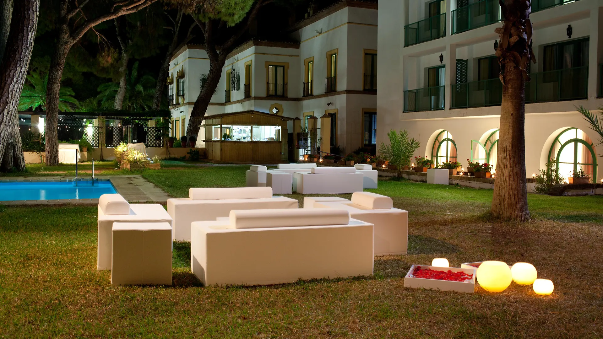 Hotel Oromana Alcala de Guadaira 3*,  Spain